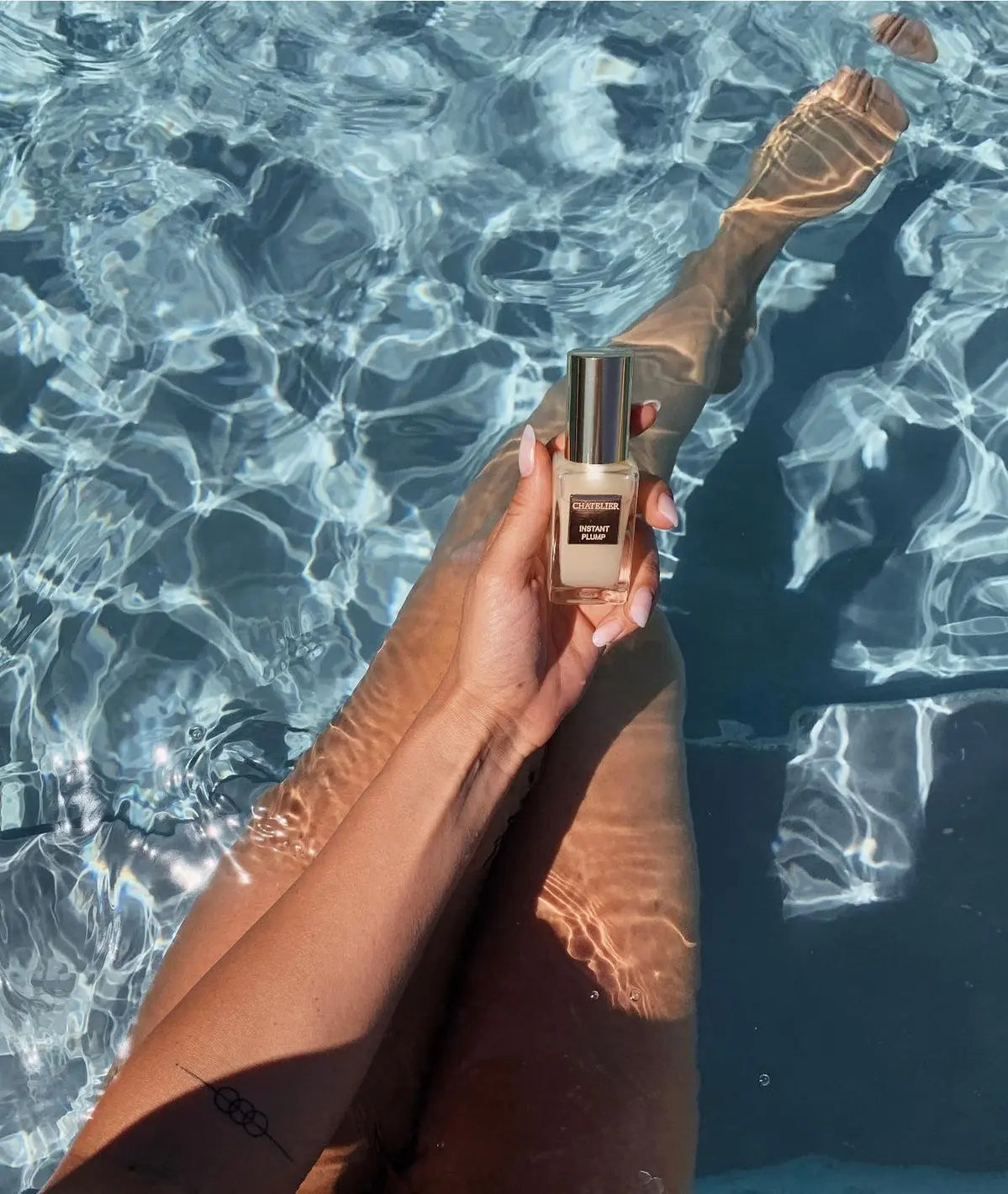Instant Plump — Moisture Replenishing Hydrating Serum Chatelier